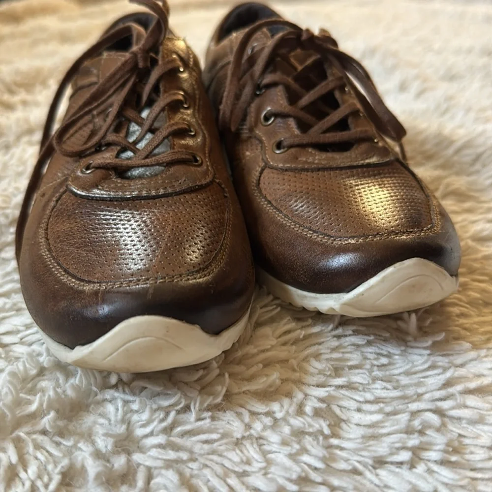 Roan Marin Sneaker Lace up Leather Womens Sneakers shoes size 7.5